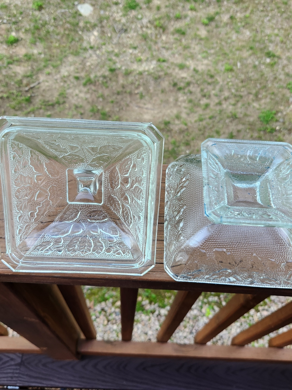 Vintage Jeannette Glass Acorn And Oak Leaf Square Candy Dish W/ Lid - Picture 10 of 16